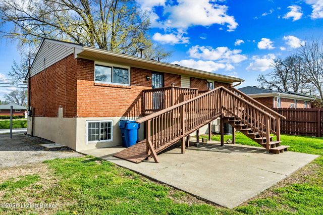 3316 E Indian Trail, Louisville, KY 40213