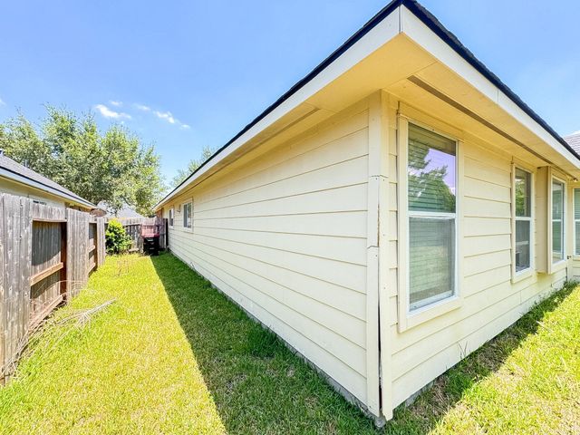 7922 Thorncroft Manor Lane, Richmond, TX 77407