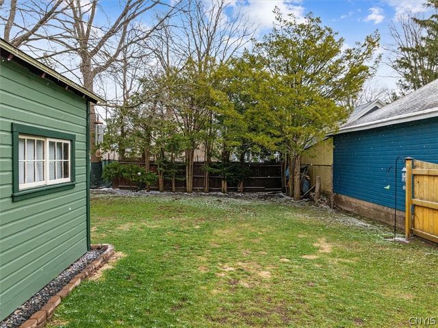 523 Broad Street, Oneida, NY 13421