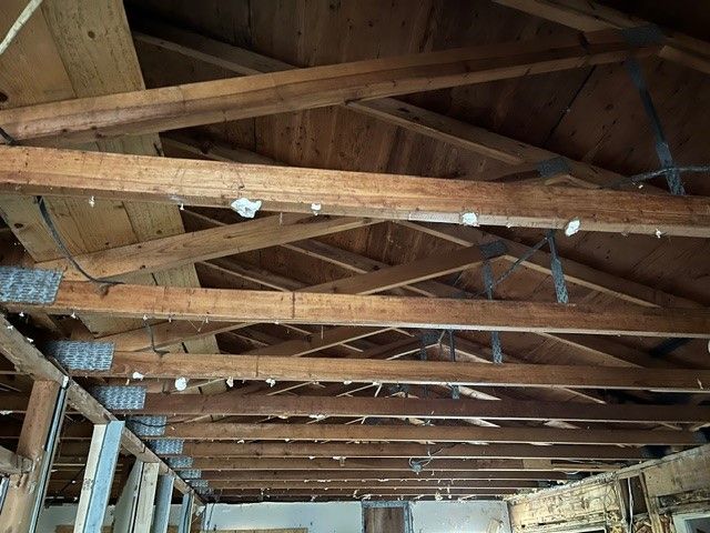 306 Bounding Main Street, Gun Barrel City, TX 75156