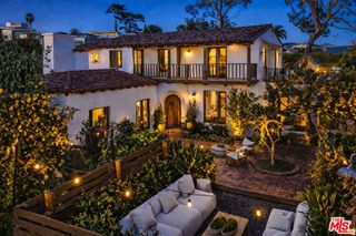 216 Notteargenta Road, Pacific Palisades, CA 90272