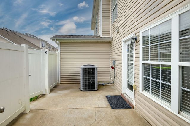 3009 Burnt Pine Dr, Smyrna, TN 37167