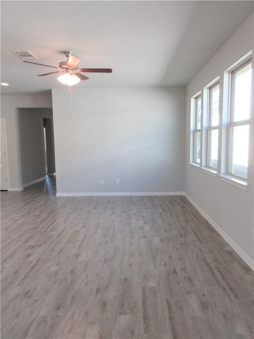 2224 Pecan Island DR, Leander, TX 78641