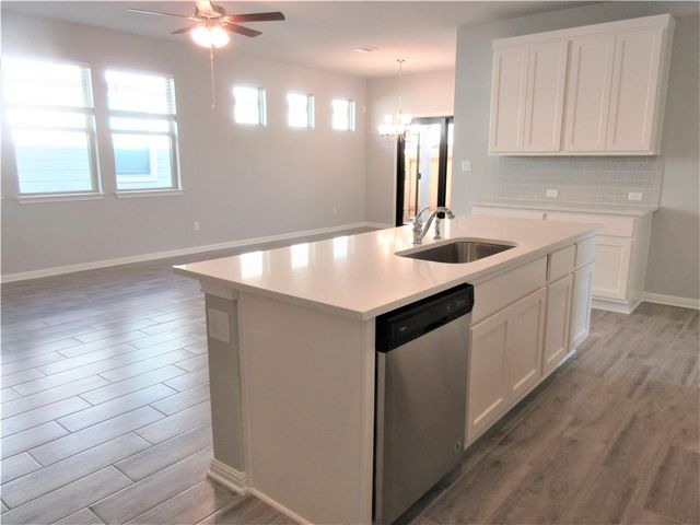 2224 Pecan Island DR, Leander, TX 78641