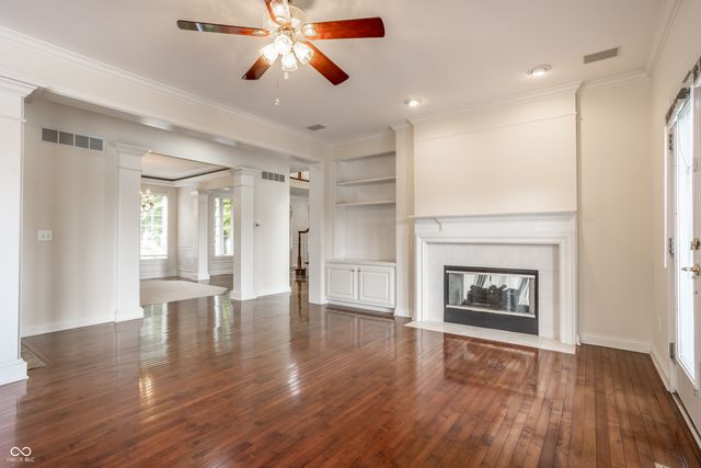 8039 Heyward Drive, Indianapolis, IN 46250