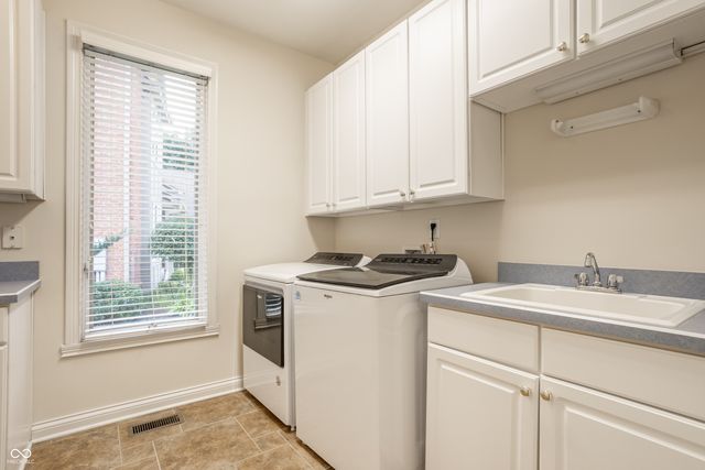 8039 Heyward Drive, Indianapolis, IN 46250