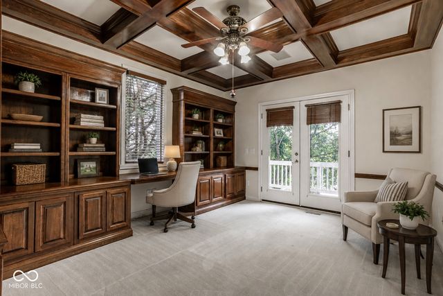 8039 Heyward Drive, Indianapolis, IN 46250