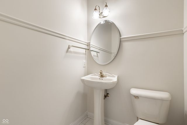 8039 Heyward Drive, Indianapolis, IN 46250