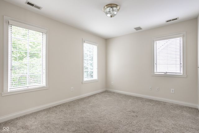 8039 Heyward Drive, Indianapolis, IN 46250