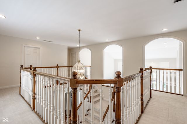 8039 Heyward Drive, Indianapolis, IN 46250