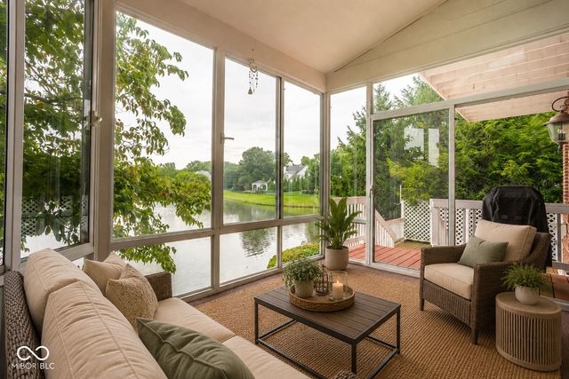 8039 Heyward Drive, Indianapolis, IN 46250