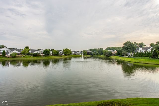 8039 Heyward Drive, Indianapolis, IN 46250