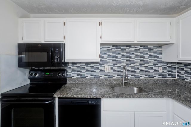 949 Pleasant Valley Road 4 12, South Windsor, CT 06074