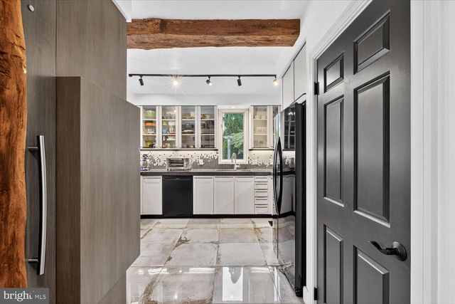 464 LOCUST LN, Littlestown, PA 17340