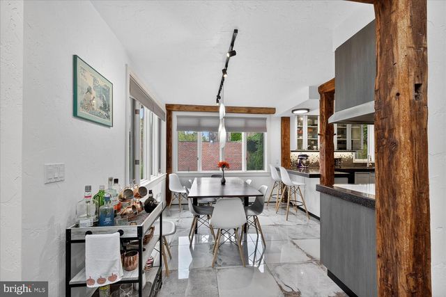 464 LOCUST LN, Littlestown, PA 17340