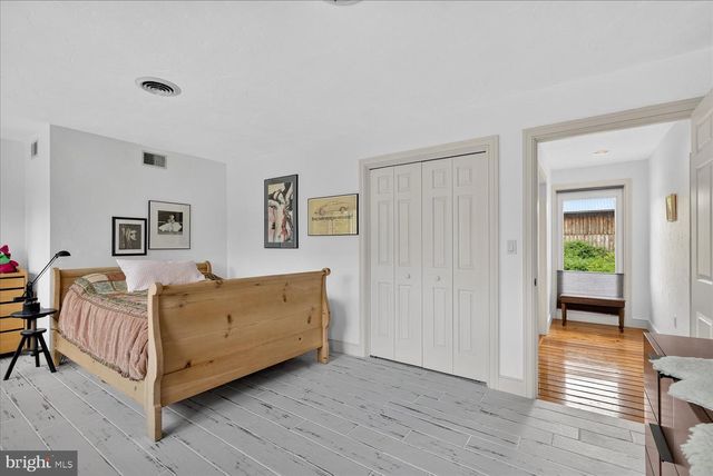 464 LOCUST LN, Littlestown, PA 17340