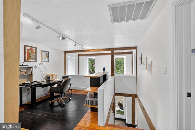 464 LOCUST LN, Littlestown, PA 17340