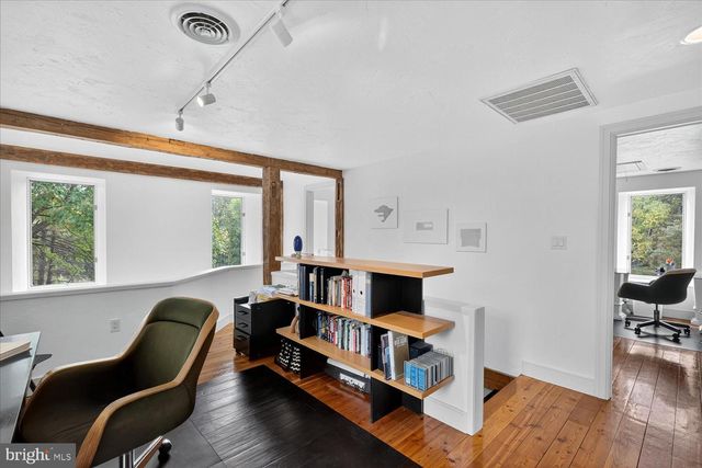 464 LOCUST LN, Littlestown, PA 17340