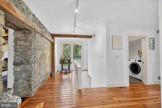 464 LOCUST LN, Littlestown, PA 17340