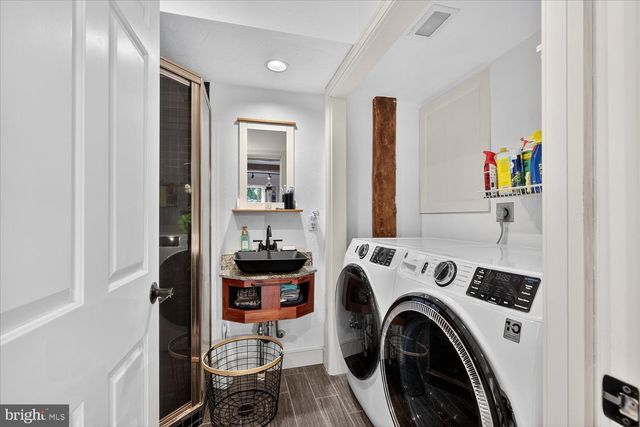 464 LOCUST LN, Littlestown, PA 17340