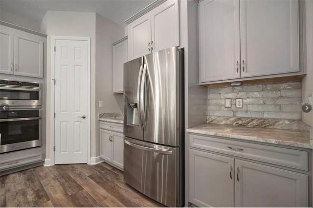 7004 MAINLAND AVENUE, Apollo Beach, FL 33572