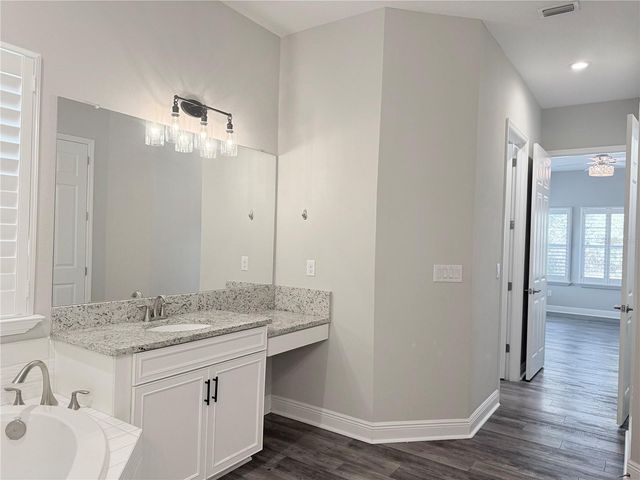 7004 MAINLAND AVENUE, Apollo Beach, FL 33572