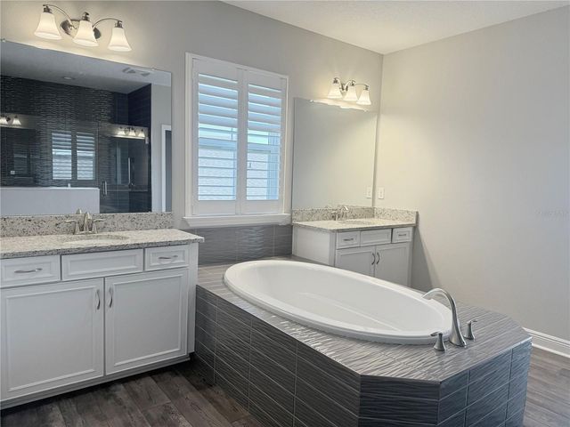 7004 MAINLAND AVENUE, Apollo Beach, FL 33572