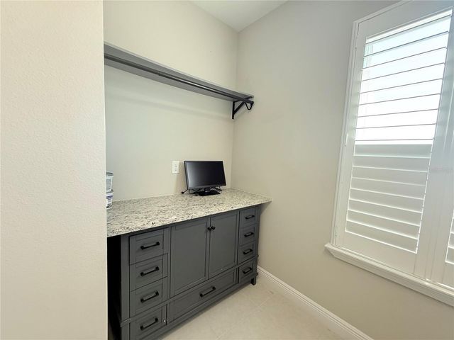 7004 MAINLAND AVENUE, Apollo Beach, FL 33572