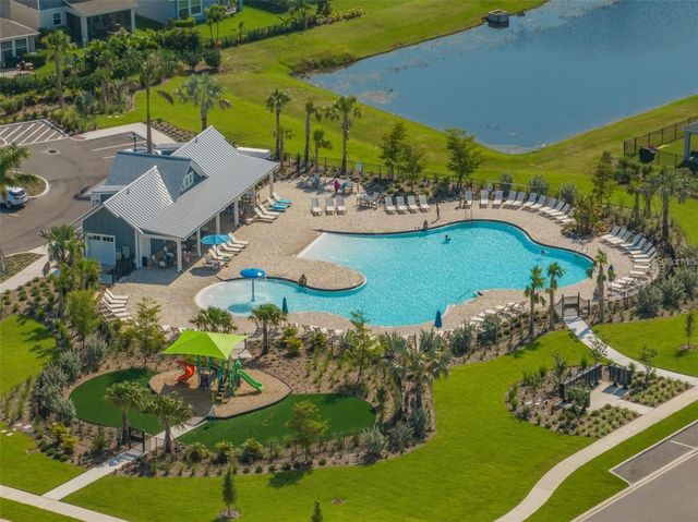 7004 MAINLAND AVENUE, Apollo Beach, FL 33572