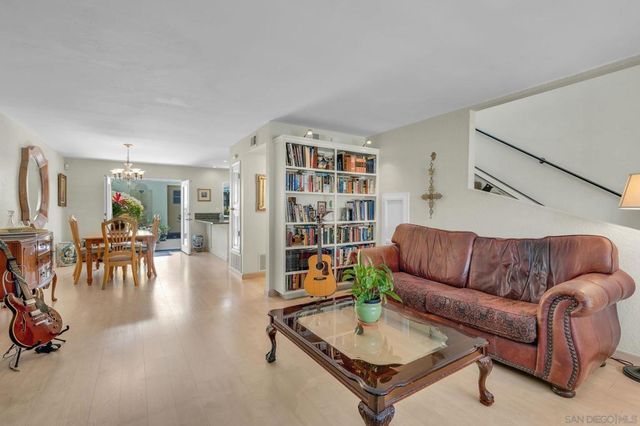 255 Daisy Ave, Imperial Beach, CA 91932