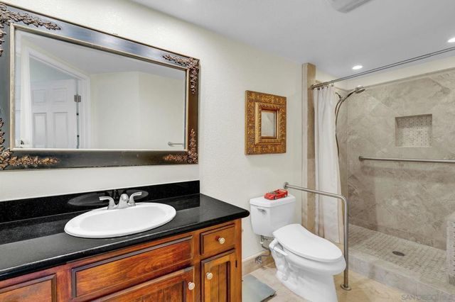 255 Daisy Ave, Imperial Beach, CA 91932
