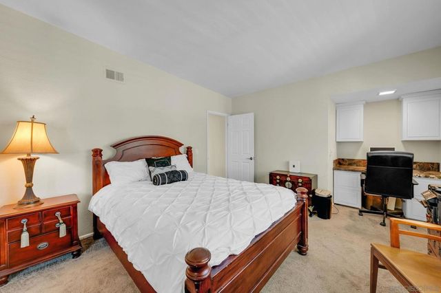 255 Daisy Ave, Imperial Beach, CA 91932