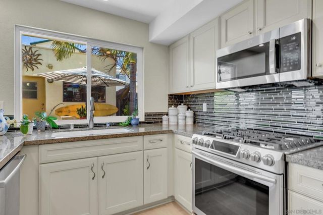 255 Daisy Ave, Imperial Beach, CA 91932