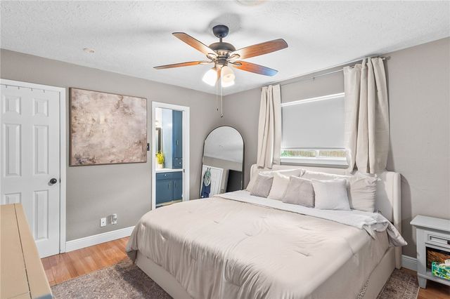 922 Meadowbrook Dr, Corpus Christi, TX 78412