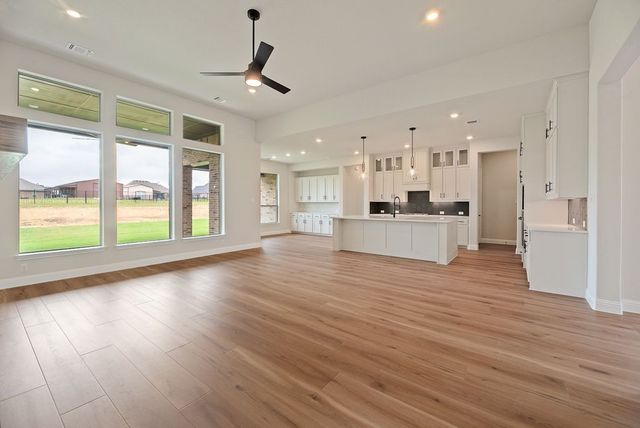 9220 Wood Duck Drive, Justin, TX 76247