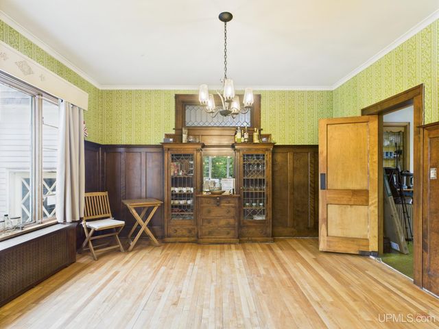 323 Maple Street, Munising, MI 49862