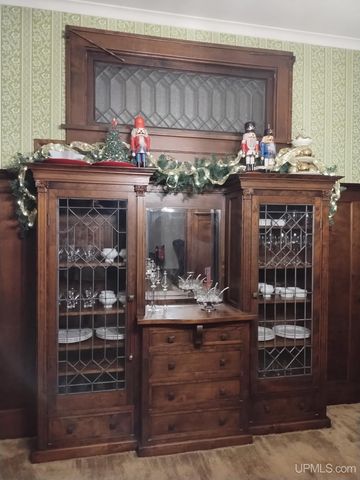 323 Maple Street, Munising, MI 49862