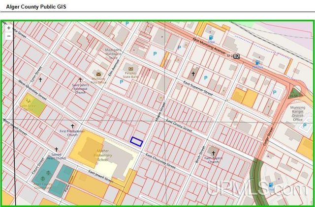 323 Maple Street, Munising, MI 49862