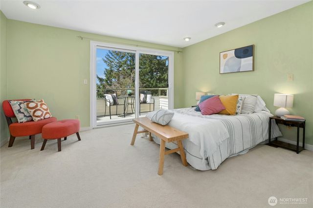 4014 57th Avenue SW, Seattle, WA 98116