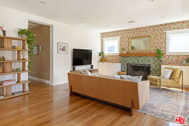 137 E Avenue 43, Los Angeles, CA 90031