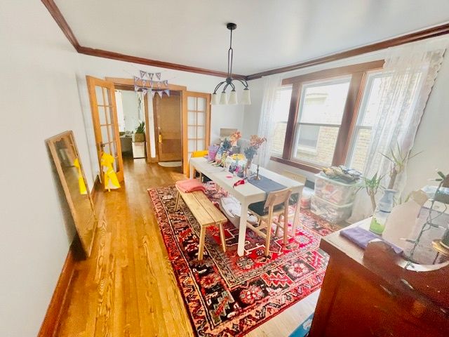 4124 W BARRY Avenue, Chicago, IL 60641