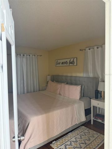 2569 N ALAFAYA TRAIL 136, Orlando, FL 32826