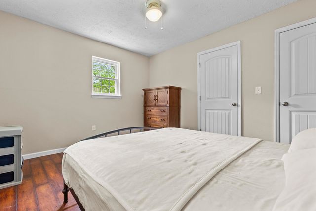 460 Pleasant Valley Road, Morehead, KY 40351