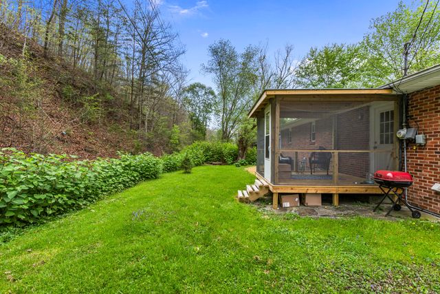 460 Pleasant Valley Road, Morehead, KY 40351