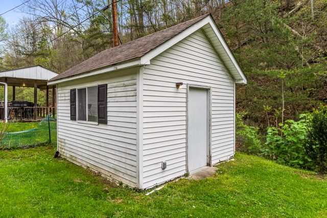 460 Pleasant Valley Road, Morehead, KY 40351