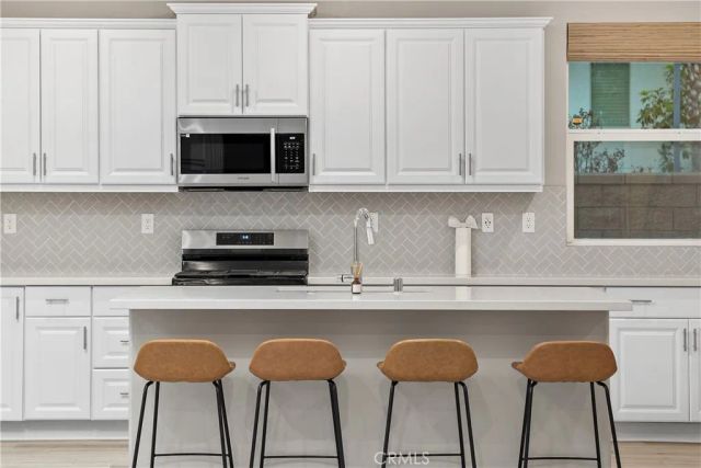 1603 Laurelwood, Oceanside, CA 92056