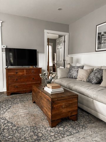 47 Laurel 1, Weymouth, MA 02189