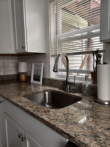 47 Laurel 1, Weymouth, MA 02189