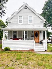 47 Laurel 1, Weymouth, MA 02189