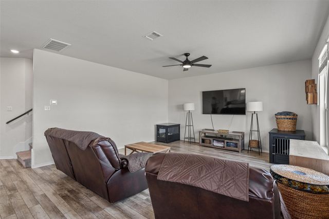 137 Janice RD, Taylor, TX 76574